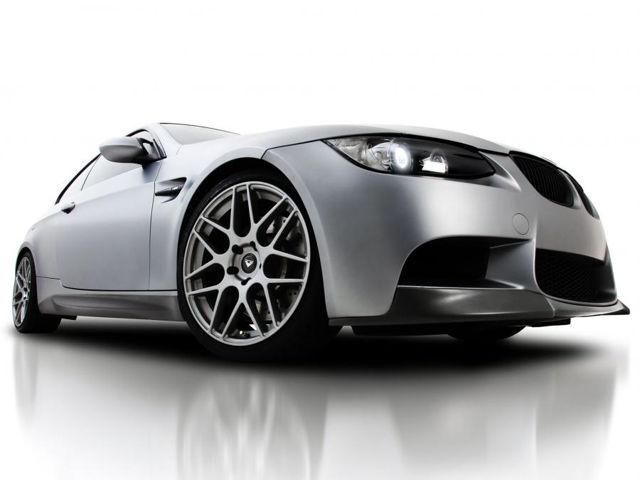  BMW M3 Coupe GTS3 by Vorsteiner 2009 года  (фото 6 из 7)